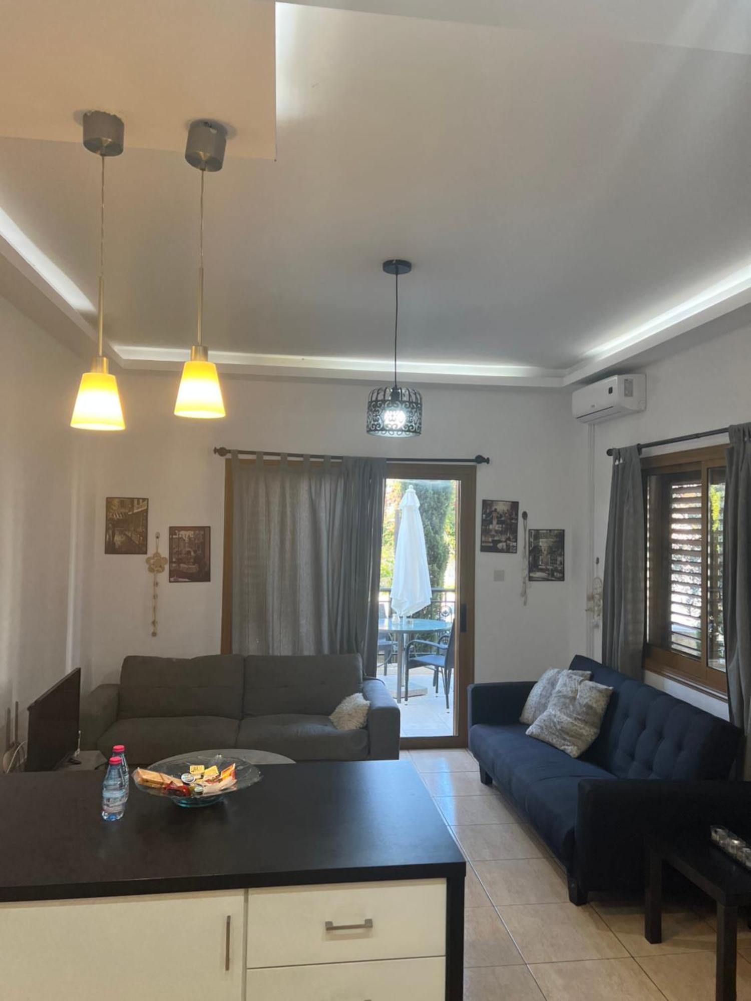 Charalambous Apartment Paphos Exterior foto